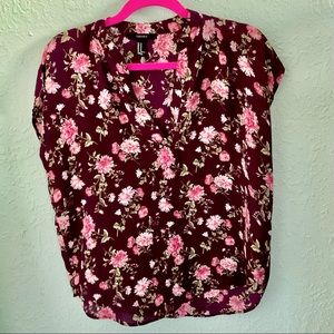 🍷 FOREVER 21 Medium Lightweight Blouse🌸
